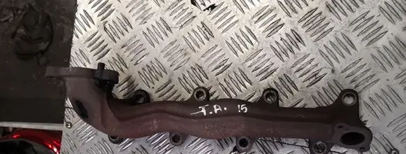 Toyota Avensis T270 Exhaust manifold