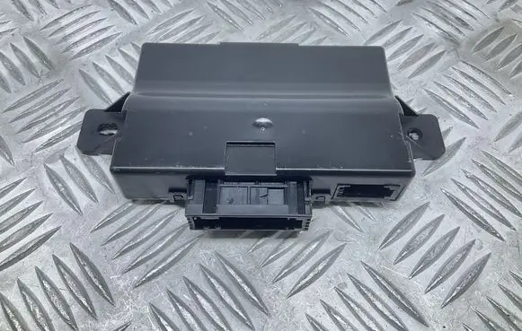 Audi A6 S6 C7 4G Gateway control module 4G0907468E