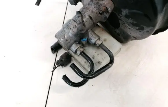 Master brake cylinder