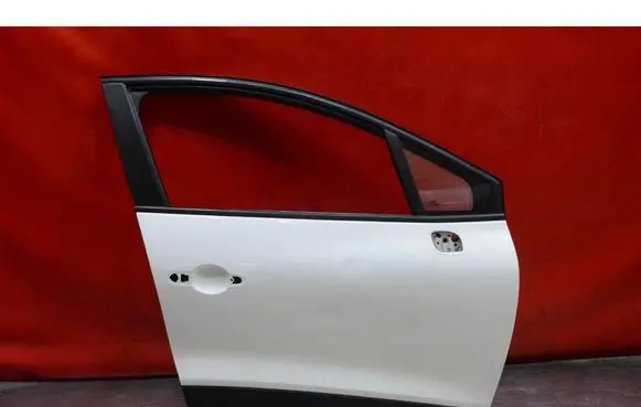 Renault Clio I Front door 