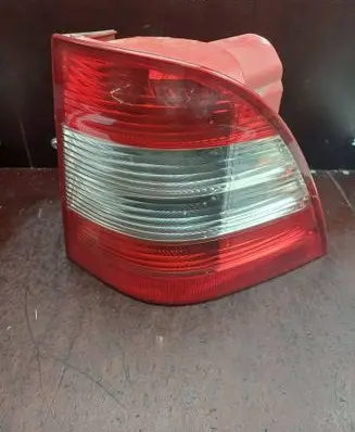 Mercedes-Benz ML W163 Rear/tail lights A1638202064