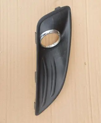 Ford Fiesta Front fog light trim/grill C1BB15A298A C8L6A