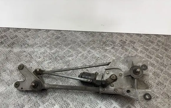 Nissan X-Trail T30 Front wiper linkage 