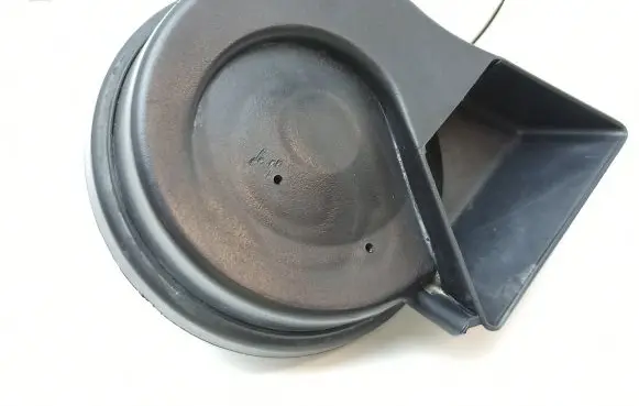 Mercedes-Benz C W203 Horn signal A28657625 E1000233