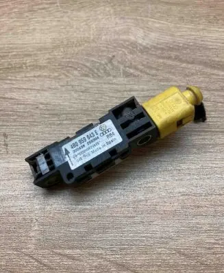 Audi A6 S6 C5 4B Airbag deployment crash/impact sensor 4B0959643E 250304 WithPlug