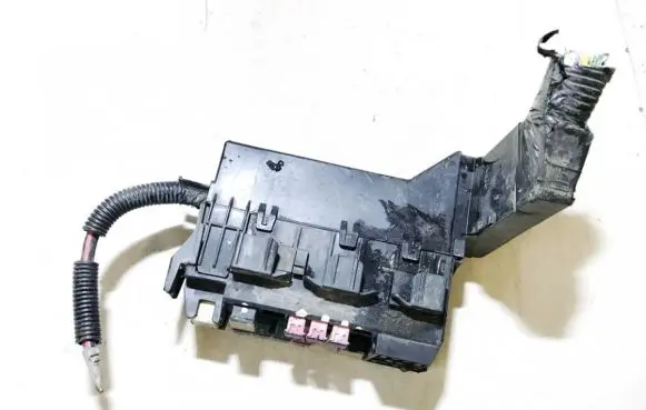 Nissan X-Trail T30 Fuse box set