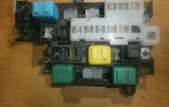Fuse box set