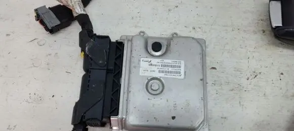 Peugeot Bipper Engine control unit/module 51908946