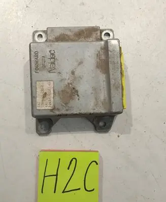 Mazda MPV II LW Airbag control unit/module LD6457K30B