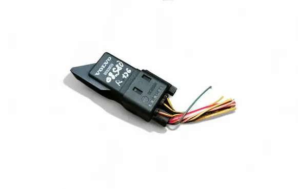Volvo S80 Glow plug pre-heat relay 0281003037 8692859