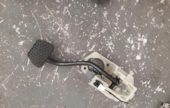 BMW 1 F20 F21 Brake pedal