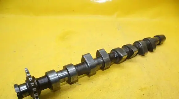Audi A6 S6 C4 4A Camshaft 077102A