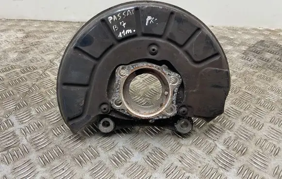Volkswagen PASSAT B7 Front wheel hub