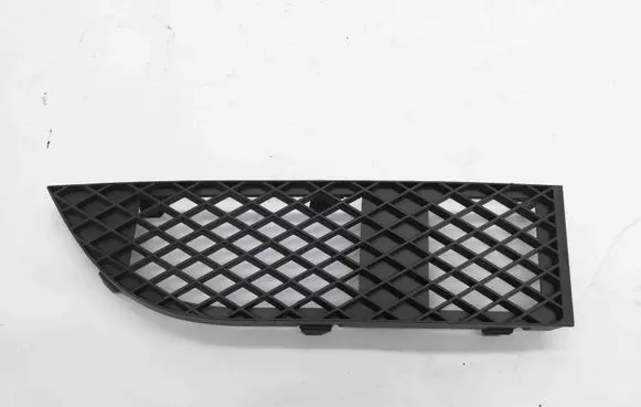 BMW 7 E65 E66 Front grill 7135564