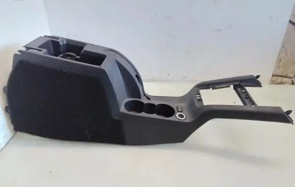 Skoda Octavia Mk2 (1Z) Center console