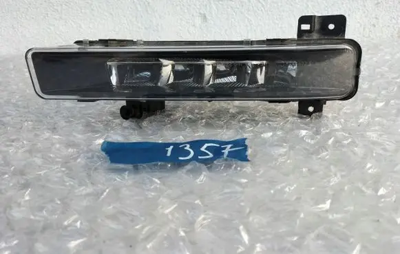 BMW 5 G30 G31 G38 Front fog light 89250253