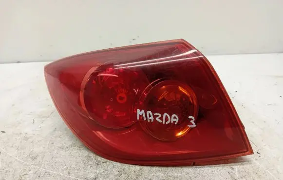 Mazda 3 I Rear/tail lights