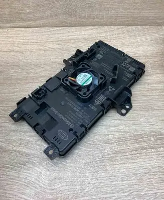 Mercedes-Benz E W210 Battery control module A2139006134 A2139014114