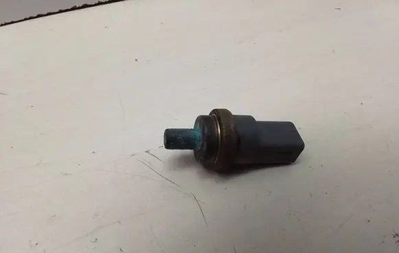 Volkswagen Golf VI Coolant temperature sensor 06A919501