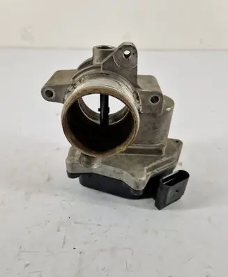 Volkswagen Golf VI Electric throttle body valve 03G128063F