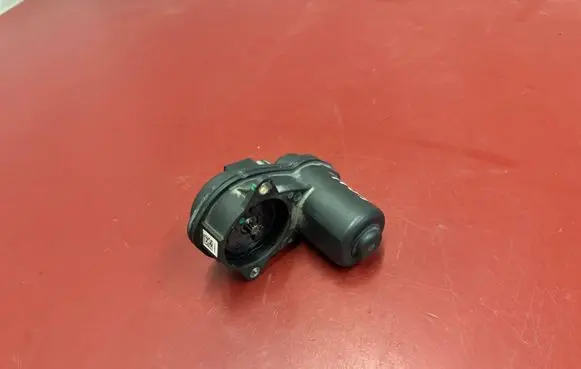BMW X3 G01 Hand brake/parking brake motor 6888850 32358535A 6887383