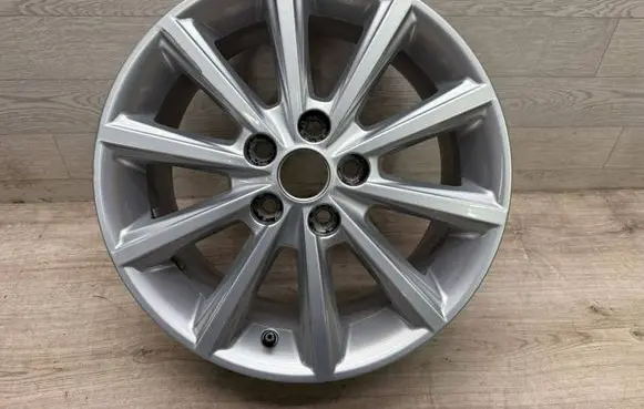 Ford Focus R16 alloy rim F1ECB1B