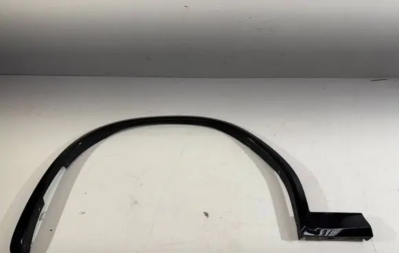 BMW X3 G01 Front arch trim