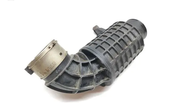 BMW 2 F46 Intercooler hose/pipe 50738