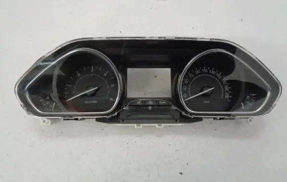 Peugeot 2008 I Speedometer (instrument cluster) 9824707480