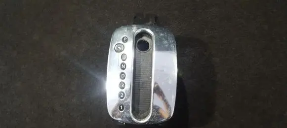 Audi A3 S3 8L Gear shifter surround trim plastic 8L0713189 8L1713203A