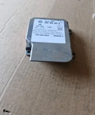 Volkswagen PASSAT B5 Airbag control unit/module 6Q0909605B 10000306K 5WK42869