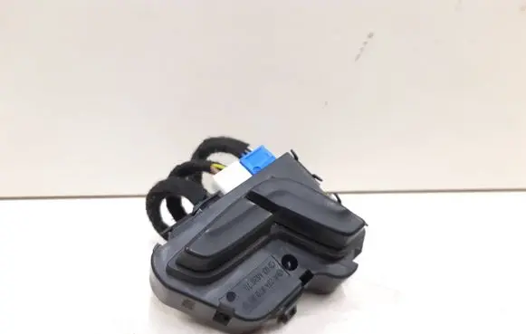 Mercedes-Benz C W204 Seat control switch A2048708910
