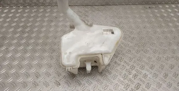 Toyota Yaris Windshield washer fluid reservoir/tank 853100D060