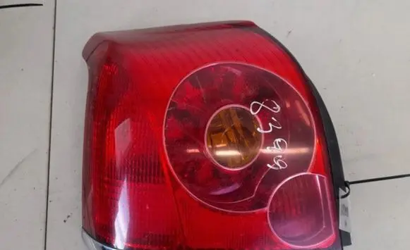 Toyota Avensis T250 Rear/tail lights