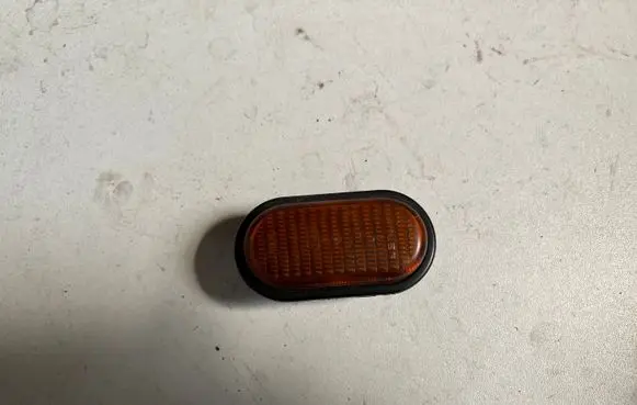 Renault Scenic I Front fender indicator light