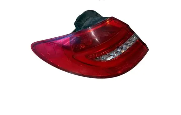Mercedes-Benz B W246 W242 Rear/tail lights A2468200564 607501 YAP4018511