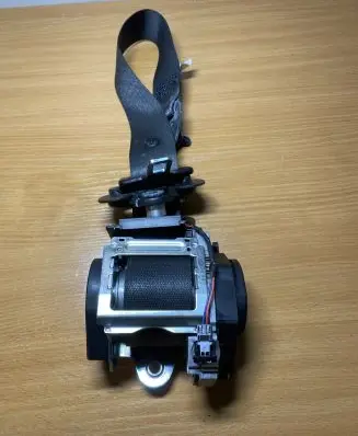 BMW 7 E65 E66 Middle seatbelt (rear) 00063774B