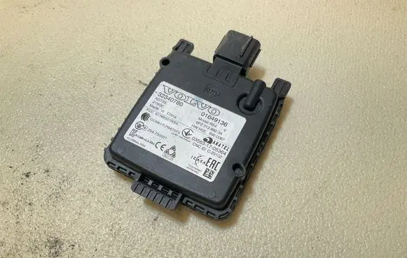 Polestar 2 Distronic sensor radar 32340780 6PZ01288234 035631705364