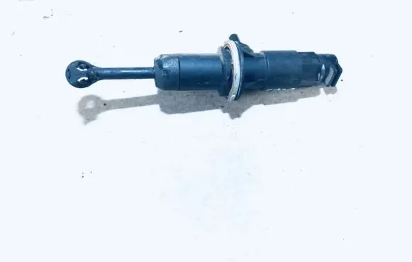 Renault Kangoo I Clutch master cylinder 7700431945a