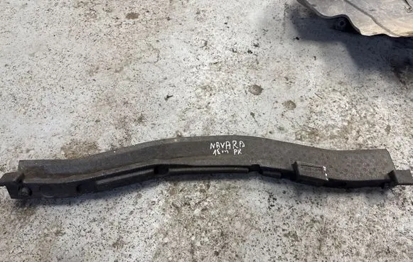 Nissan Navara D23 Front bumper foam support bar 620914KJ0A