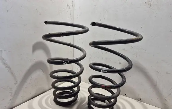 KIA Sportage Front coil spring