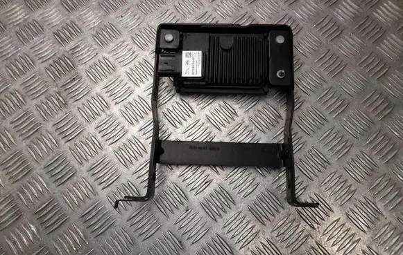 Jaguar F-Pace Distronic sensor radar GX739G768AD