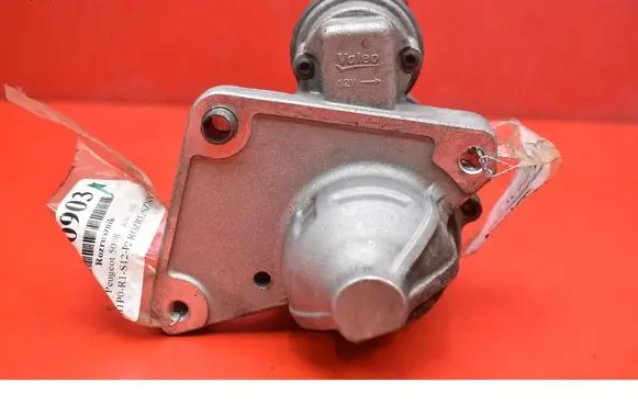 Peugeot 5008 Starter motor 9832577880