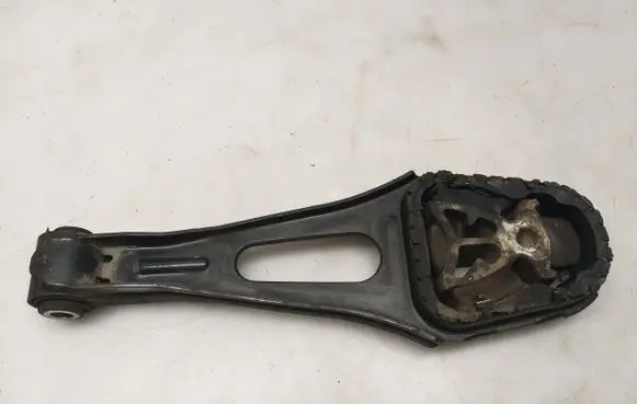 Ford Transit Custom Gearbox mount BK216P082AD