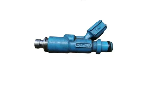Toyota Yaris Fuel main line pipe 2325023020