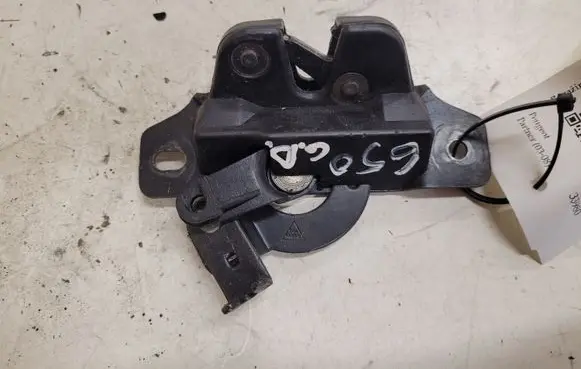 Peugeot Partner Loading door lock 