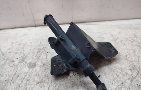 Volvo XC60 Headlight washer spray nozzle 31416219