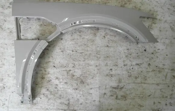 Audi e-tron Fender 4KE821022C