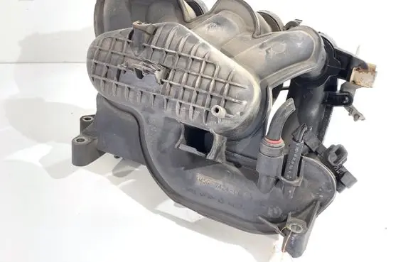 Ford Focus Intake manifold 4M5G9424CE