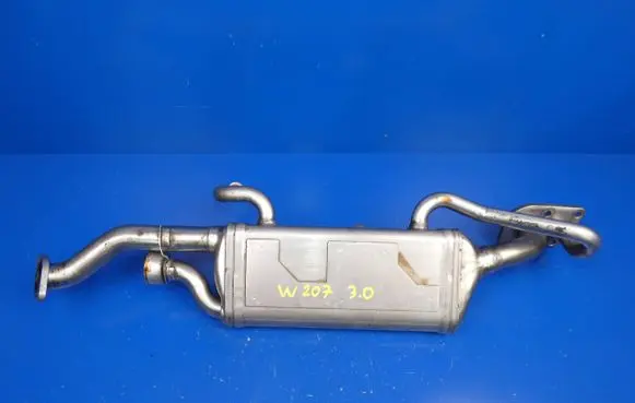 Mercedes-Benz E C207 W207 EGR valve cooler A6421401675 059B